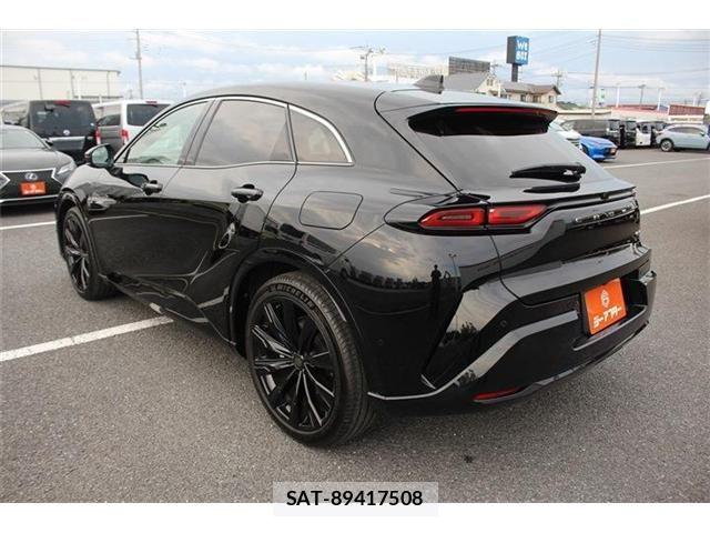 Toyota Crown Sports 2024-06 8313979-11