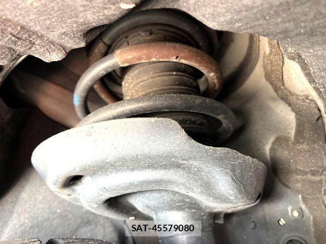 Toyota Crown Sports 2023-11 8313965-18