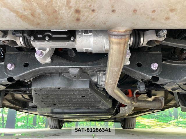 Toyota Crown Sports 2024-09 8313972-18