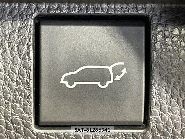 Toyota Crown Sports 2024-09 8313972-6