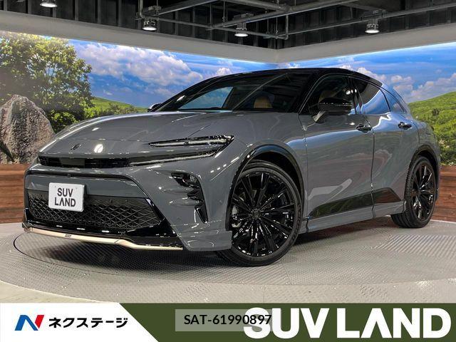 Toyota Crown Sports 2024-09 8313966-0
