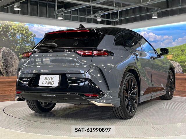 Toyota Crown Sports 2024-09 8313966-19