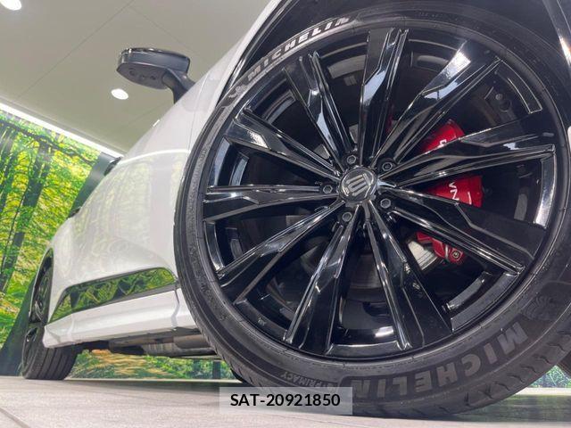 Toyota Crown Sports 2023-12 8313968-12
