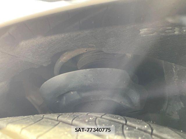 Toyota Crown Sports 2023-11 8313978-19