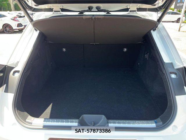 Toyota Crown Sports 2023-12 8313973-9