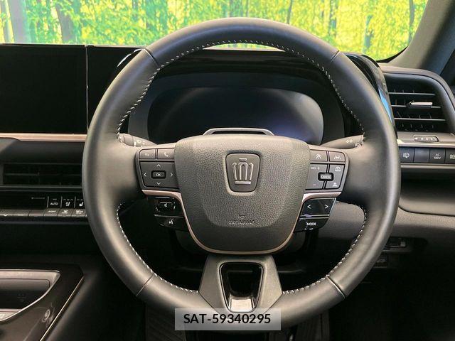Toyota Crown Sports 2025-02 8313969-10