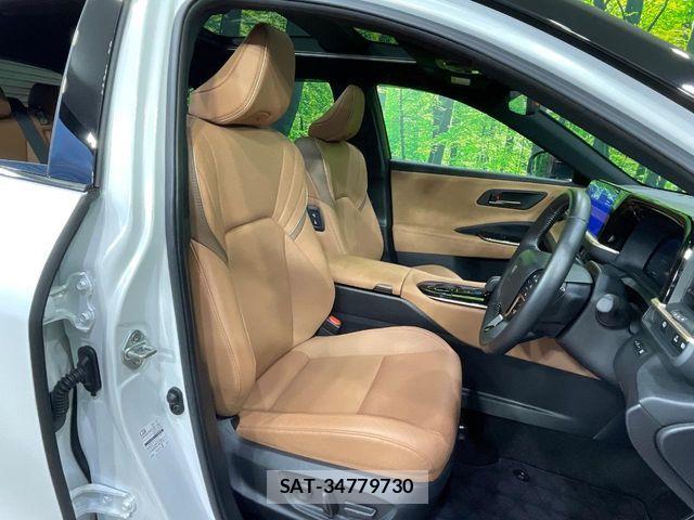 Toyota Crown Sports 2024-10 8313971-7