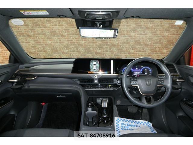 Toyota Crown Sports 2024-07 8313963-2
