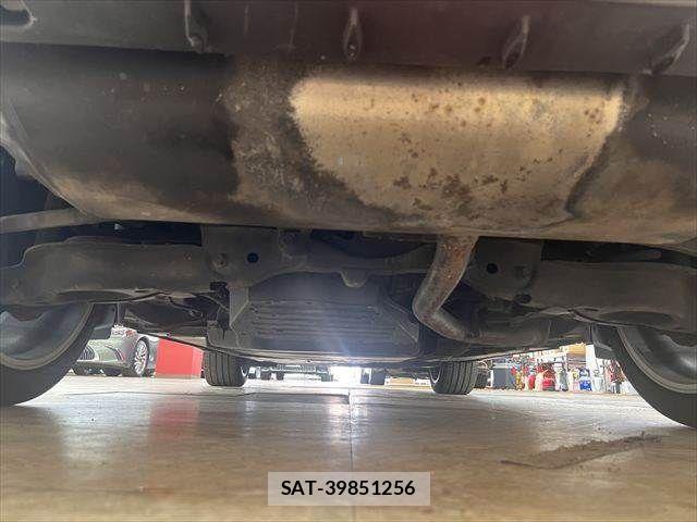 Toyota Crown Sports 2024-05 8313980-28