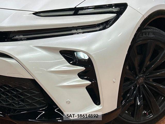 Toyota Crown Sports 2024-02 8335401-11
