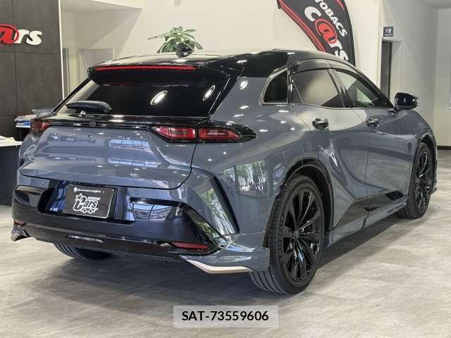 Toyota Crown Sports 2025-04 8335404-1