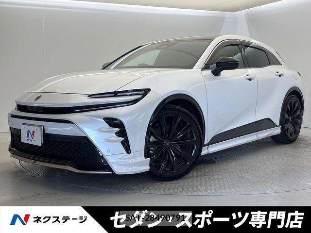 Toyota Crown Sports 2024-09 8335400-0