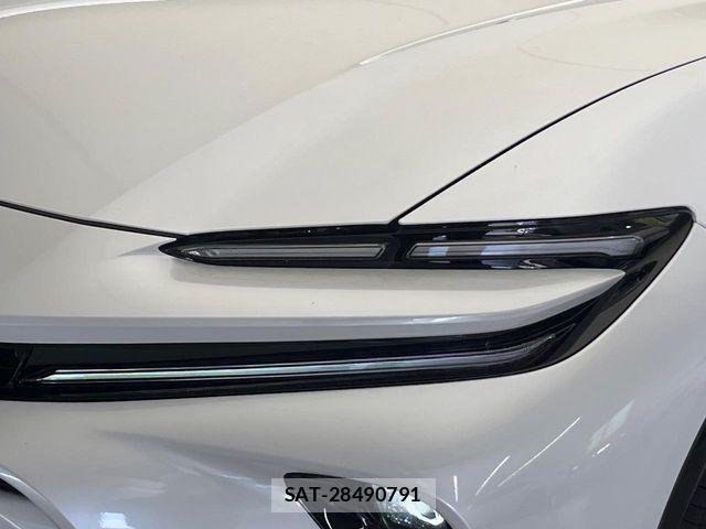 Toyota Crown Sports 2024-09 8335400-13