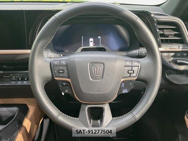 Toyota Crown Sports 2025-01 8354245-14