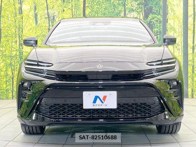 Toyota Crown Sports 2024-02 8354253-12