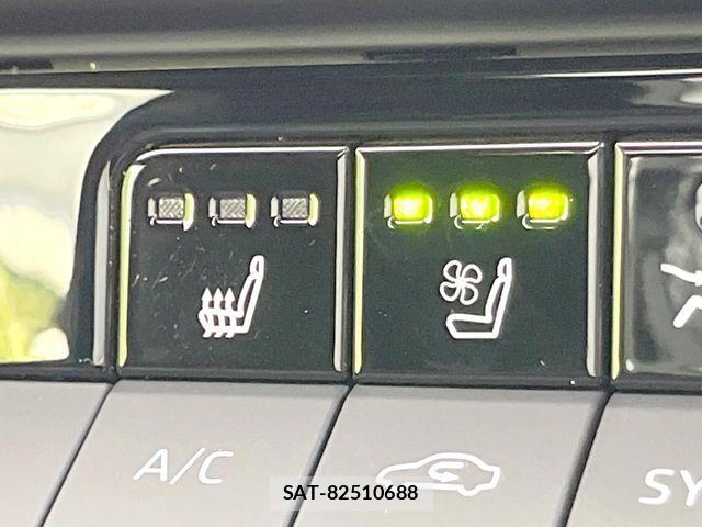 Toyota Crown Sports 2024-02 8354253-5