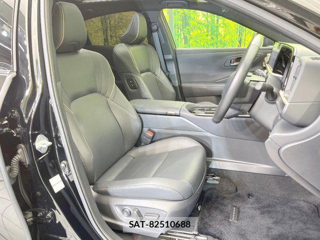 Toyota Crown Sports 2024-02 8354253-6