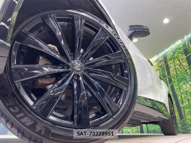 Toyota Crown Sports 2024-03 8365332-12