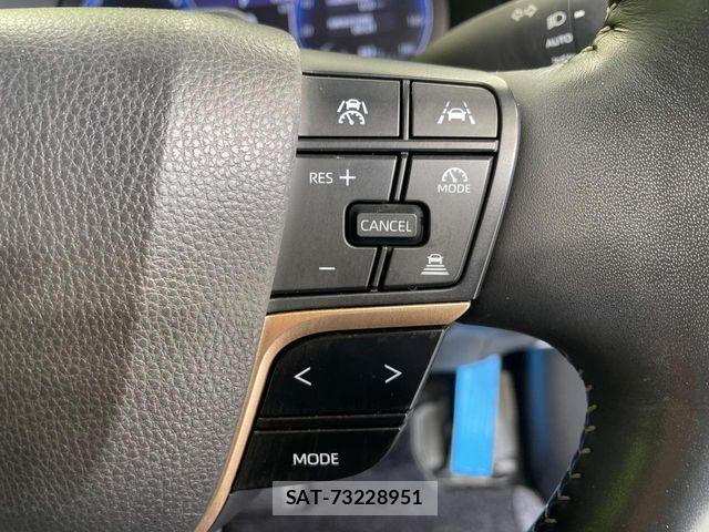 Toyota Crown Sports 2024-03 8365332-5