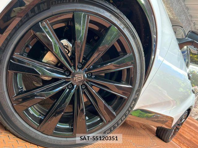 Toyota Crown Sports 2025-05 8365325-12