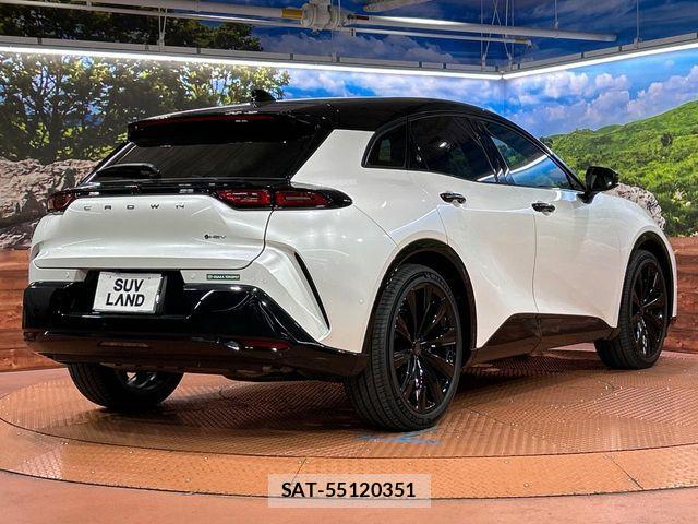 Toyota Crown Sports 2025-05 8365325-16