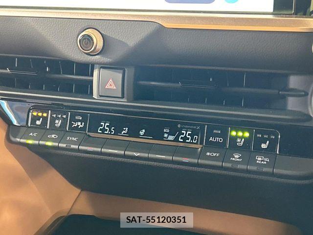 Toyota Crown Sports 2025-05 8365325-4
