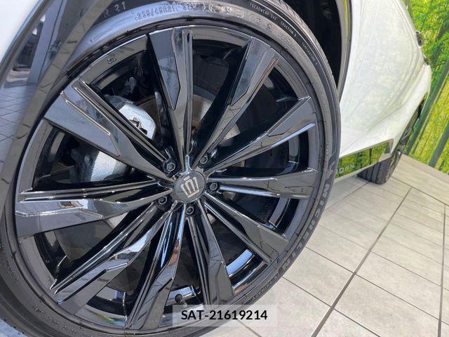 Toyota Crown Sports 2024-10 8365326-12