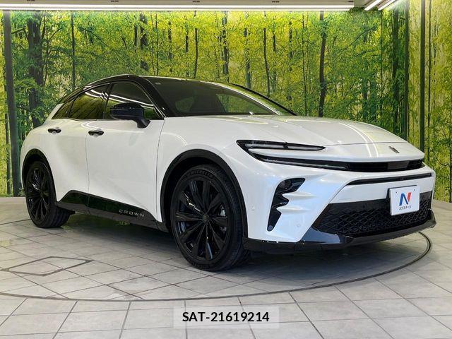 Toyota Crown Sports 2024-10 8365326-15