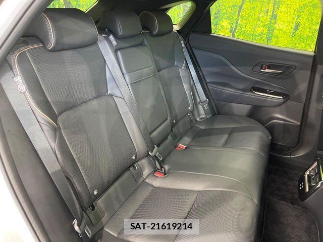 Toyota Crown Sports 2024-10 8365326-8