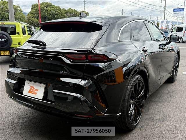 Toyota Crown Sports 2024-06 8365328-14