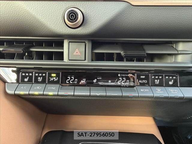 Toyota Crown Sports 2024-06 8365328-27