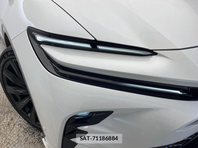 Toyota Crown Sports 2024-09 8365322-12