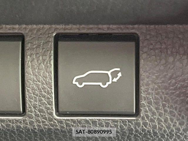 Toyota Crown Sports 2024-07 8365327-6