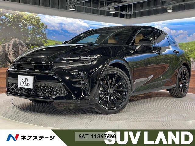 Toyota Crown Sports 2025-12 8365324-0