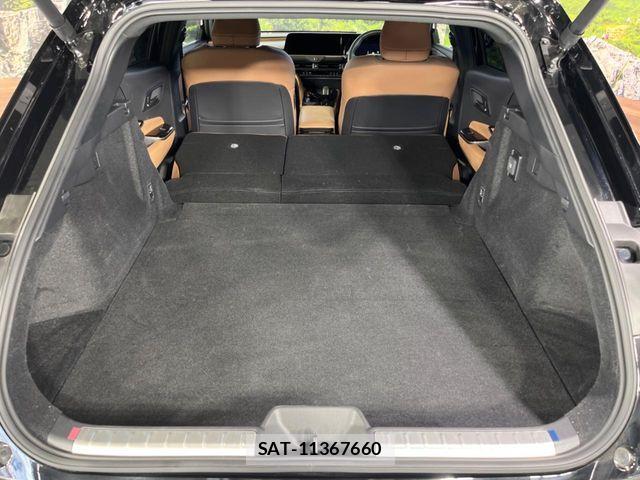 Toyota Crown Sports 2025-12 8365324-10