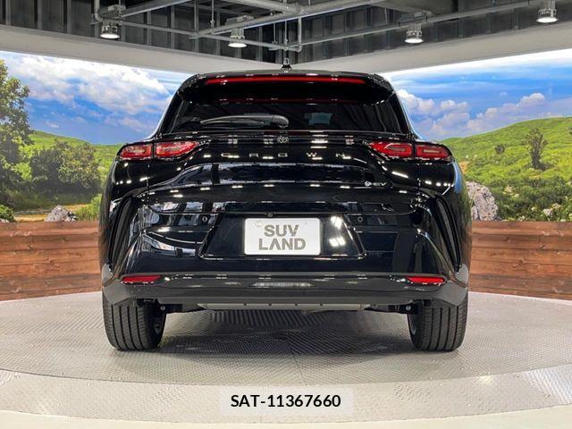 Toyota Crown Sports 2025-12 8365324-15