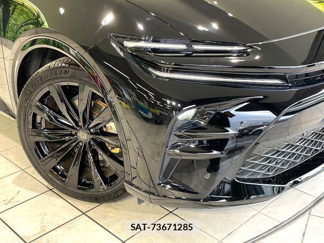 Toyota Crown Sports 2024-03 8365329-11