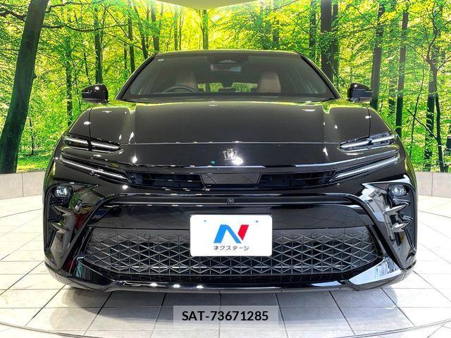 Toyota Crown Sports 2024-03 8365329-13