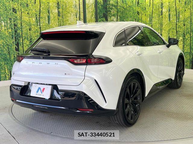 Toyota Crown Sports 2024-03 8365331-18