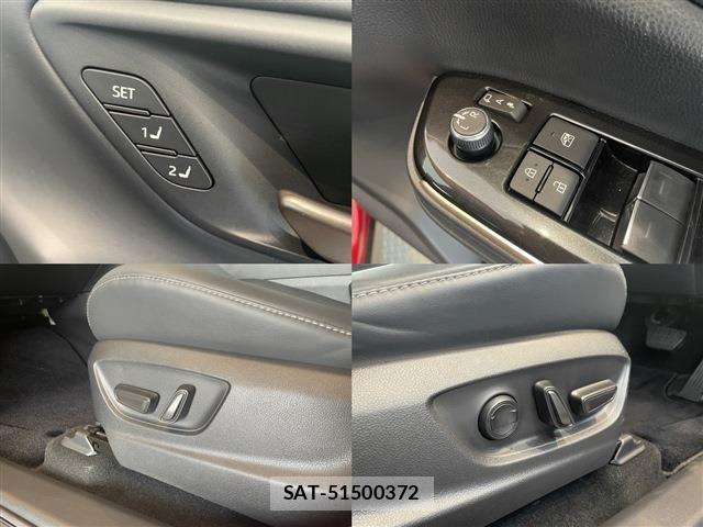 Toyota Crown Sports 2023-11 8371556-19