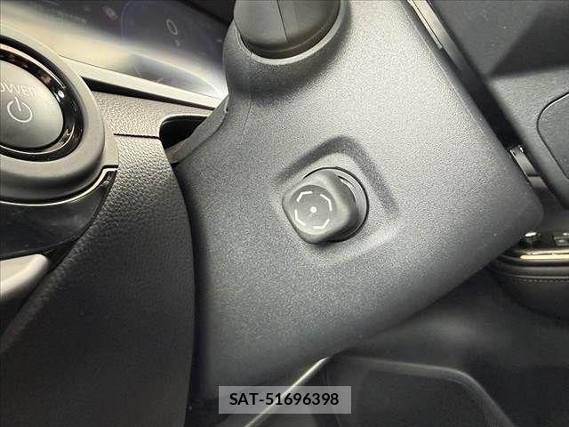 Toyota Crown Sports 2024-11 8411819-28