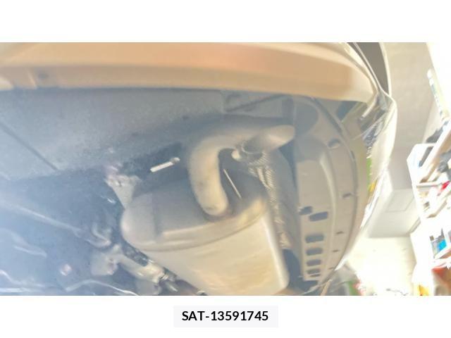 Toyota Crown Sports 2025-01 8411820-5