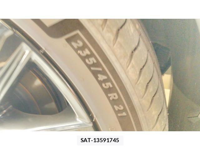Toyota Crown Sports 2025-01 8411820-7