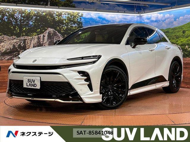 Toyota Crown Sports 2026-02 8438035-0