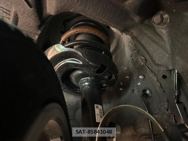 Toyota Crown Sports 2026-02 8438035-19