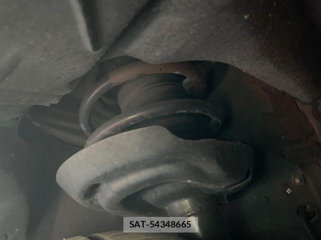 Toyota Crown Sports 2024-03 8438037-19