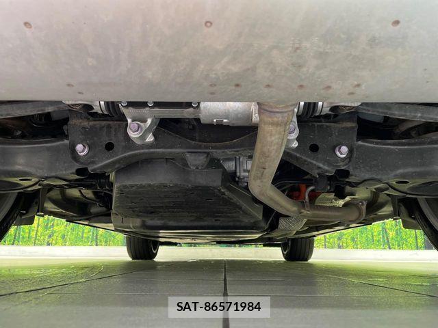 Toyota Crown Sports 2024-03 8438038-18