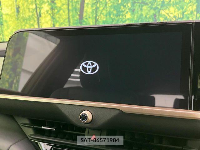 Toyota Crown Sports 2024-03 8438038-3