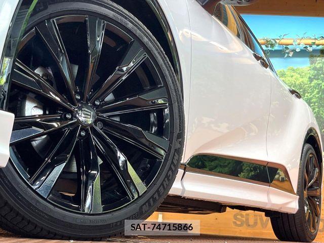 Toyota Crown Sports 2024-11 8438034-12