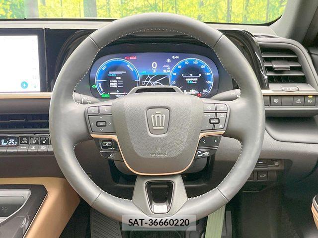 Toyota Crown Sports 2024-03 8457246-10